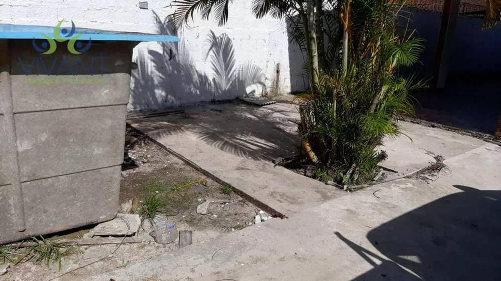 Casa, 3 quartos, 200 m² - Foto 1