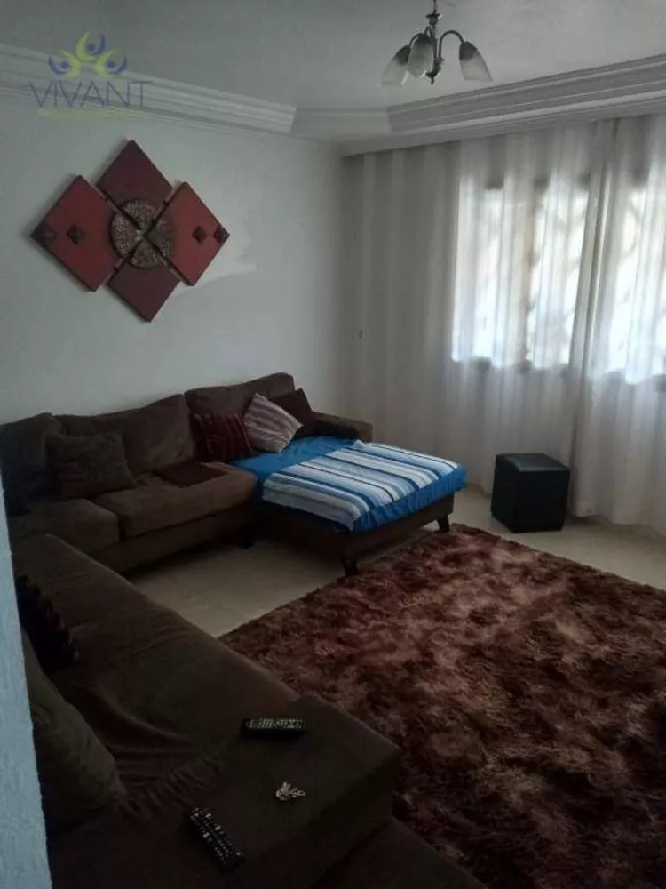 Sobrado à venda com 3 quartos, 180m² - Foto 2