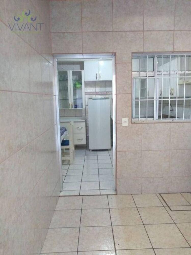 Casa à venda com 2 quartos, 228m² - Foto 6