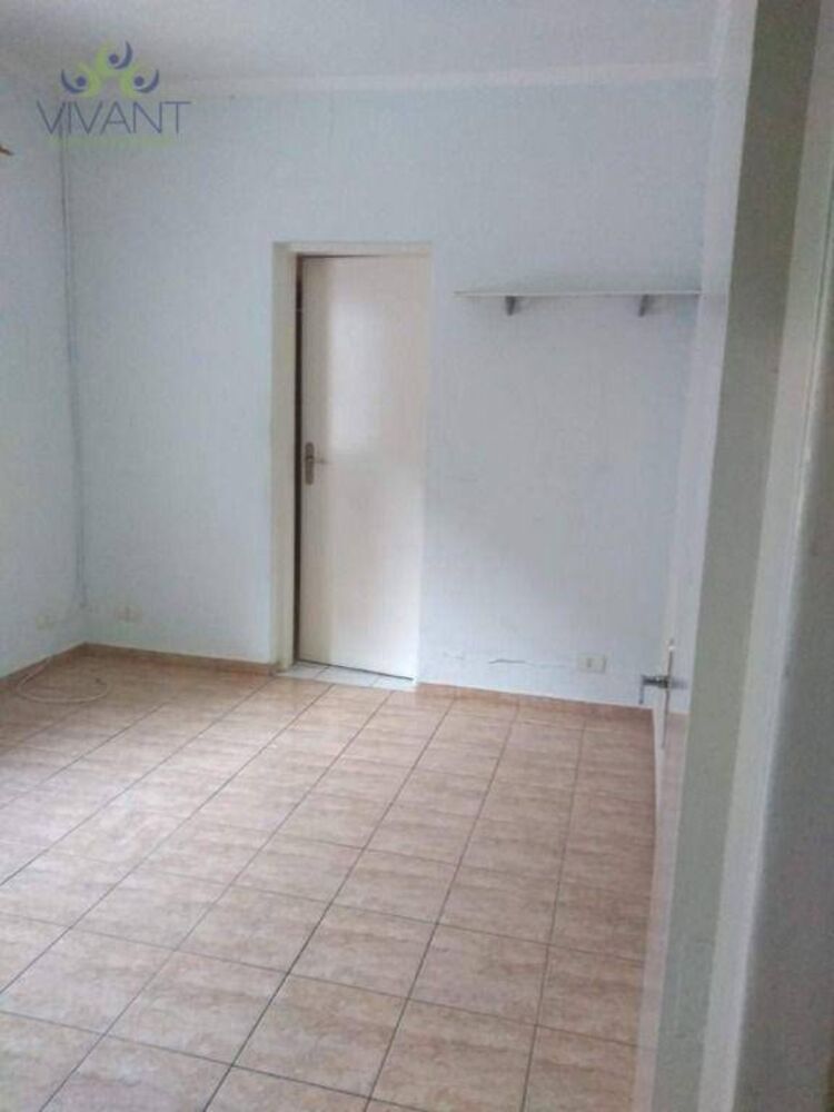 Casa à venda com 2 quartos, 228m² - Foto 4