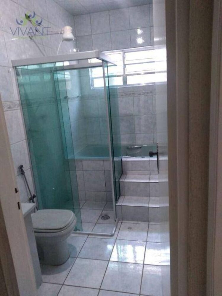 Casa à venda com 2 quartos, 228m² - Foto 3