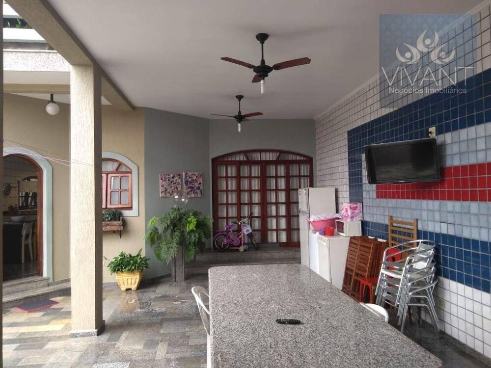 Sobrado, 3 quartos, 280 m² - Foto 3