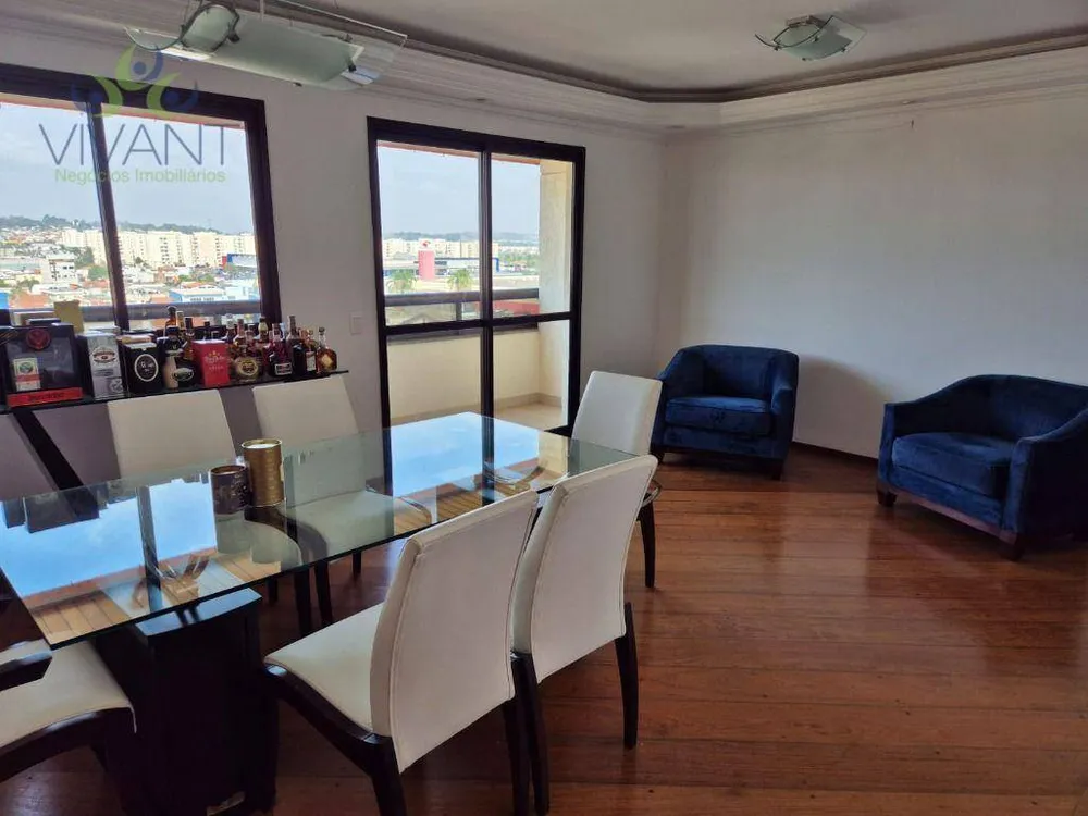 Apartamento, 3 quartos, 132 m² - Foto 8