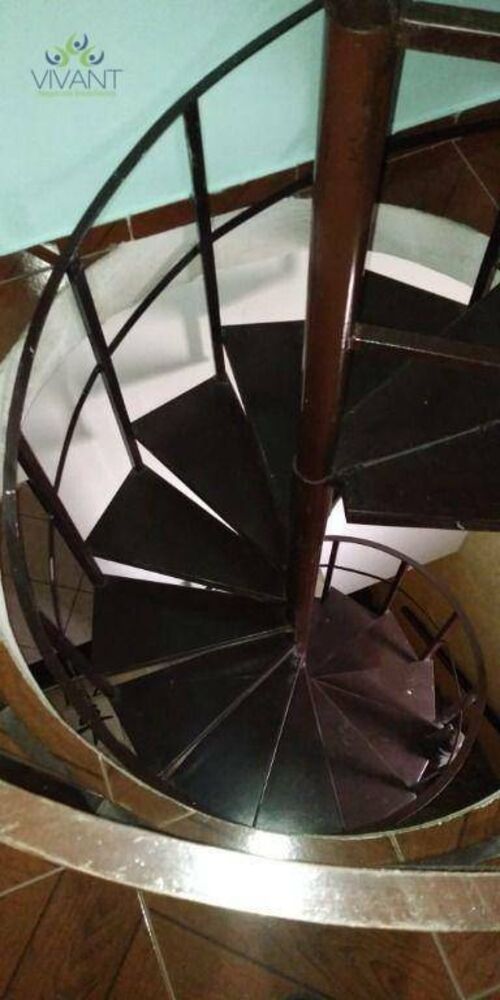 Sobrado à venda com 3 quartos, 220m² - Foto 1
