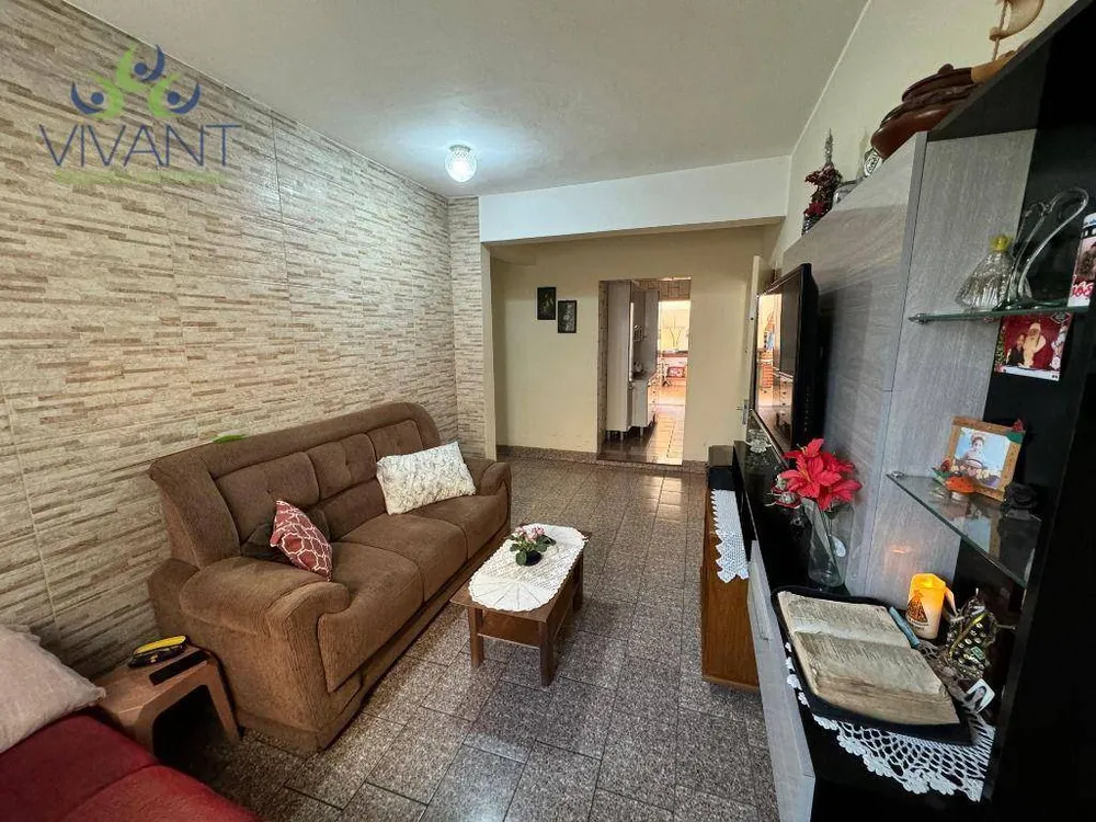 Casa, 3 quartos, 190 m² - Foto 2