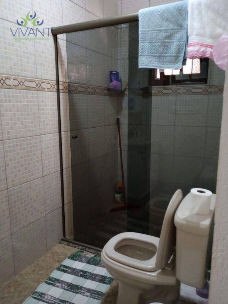 Casa, 3 quartos, 273 m² - Foto 1