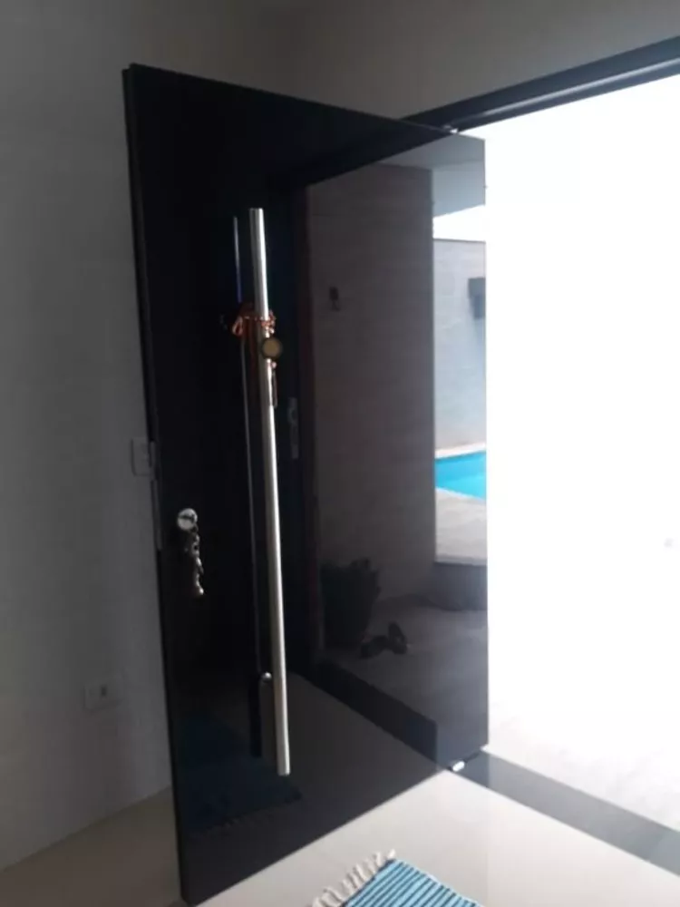 Sobrado à venda com 2 quartos, 200m² - Foto 8