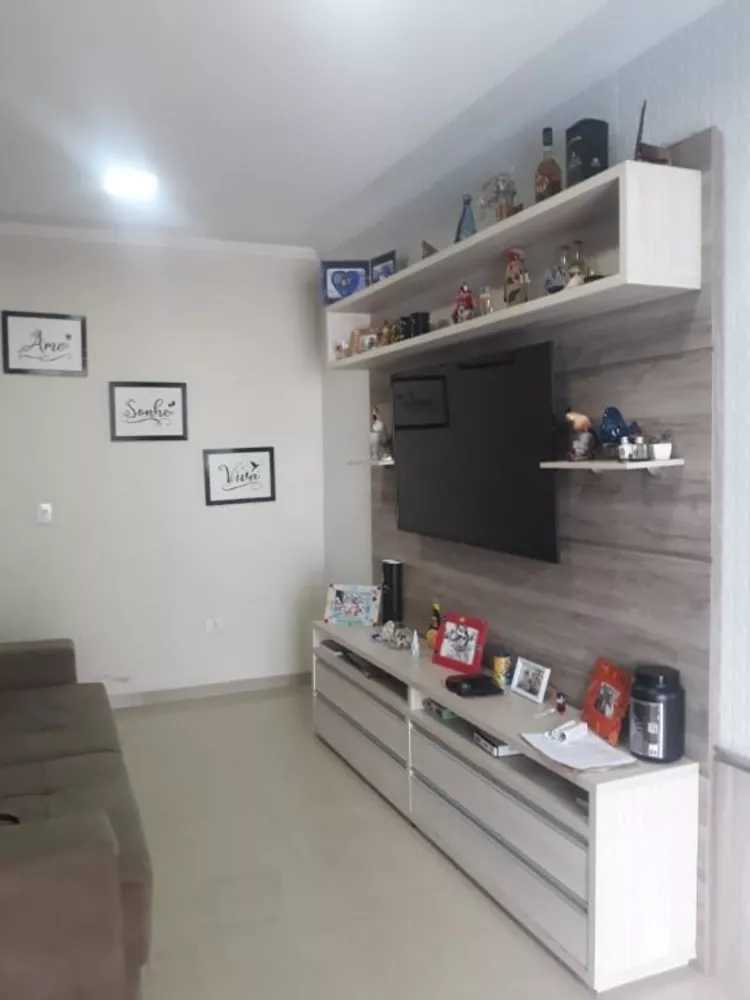 Sobrado à venda com 2 quartos, 200m² - Foto 6