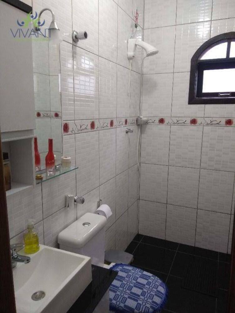 Sobrado, 3 quartos, 183 m² - Foto 1