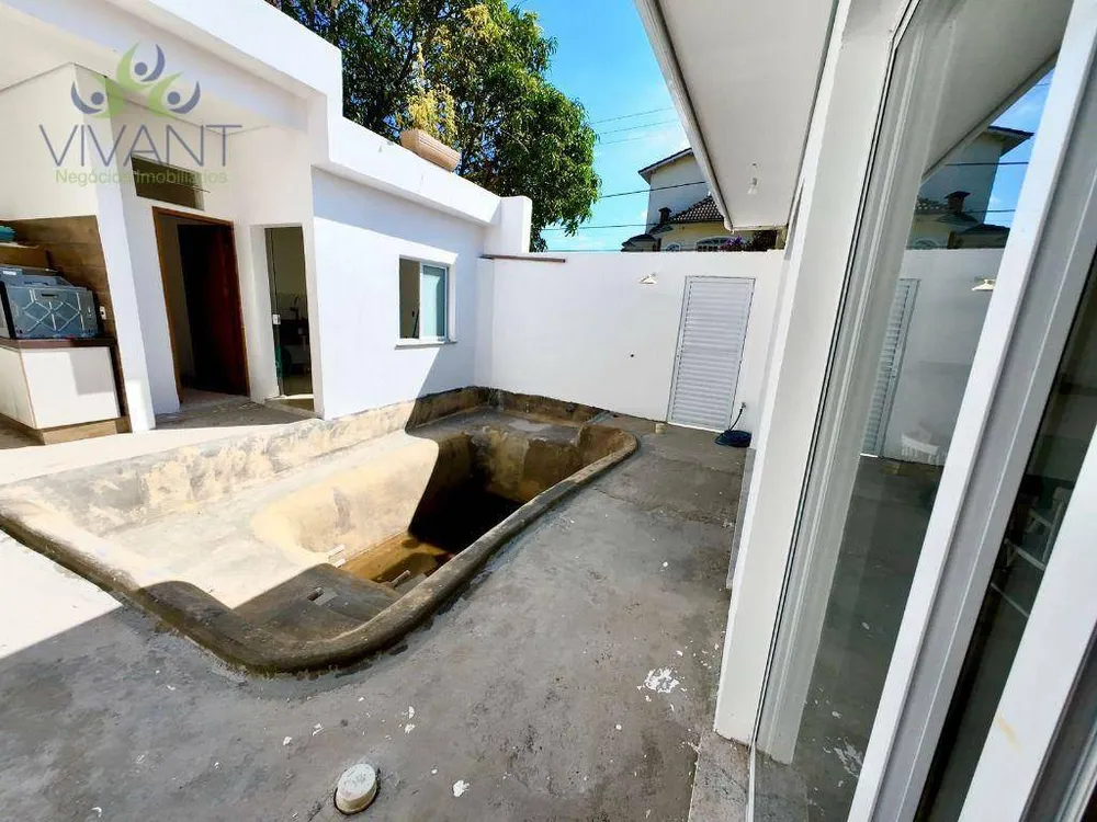 Sobrado, 4 quartos, 250 m² - Foto 2