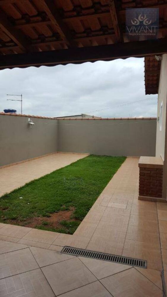 Casa à venda com 3 quartos, 180m² - Foto 8