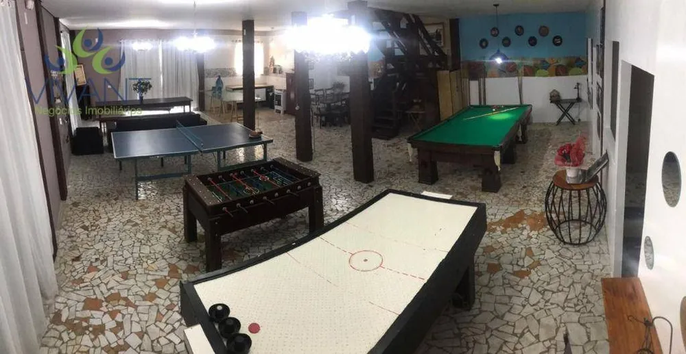 Chácara, 7 quartos, 2730 m² - Foto 2