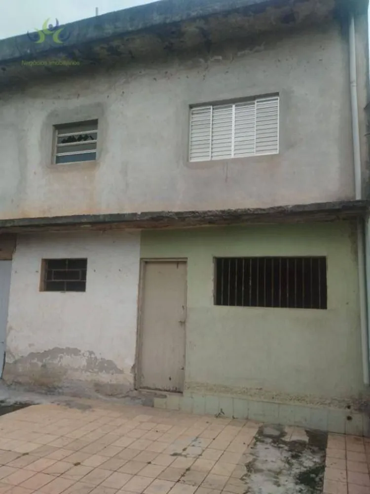 Casa, 3 quartos, 247 m² - Foto 3