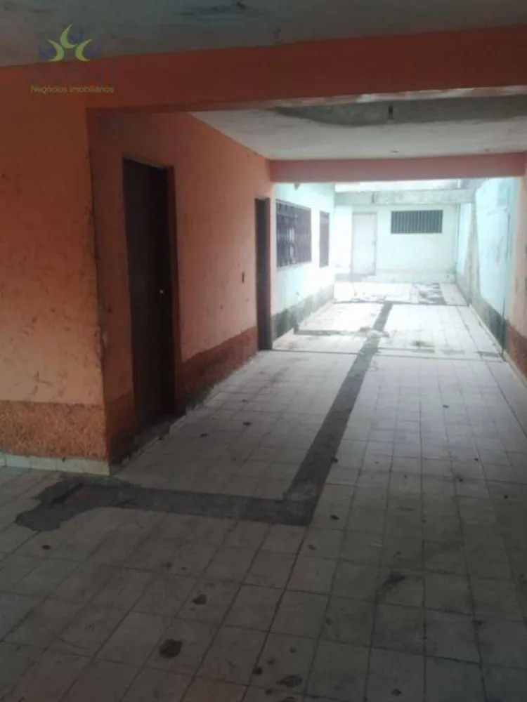 Casa, 3 quartos, 247 m² - Foto 2