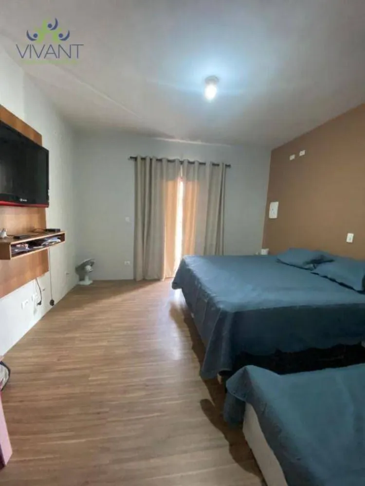 Sobrado, 3 quartos, 244 m² - Foto 5