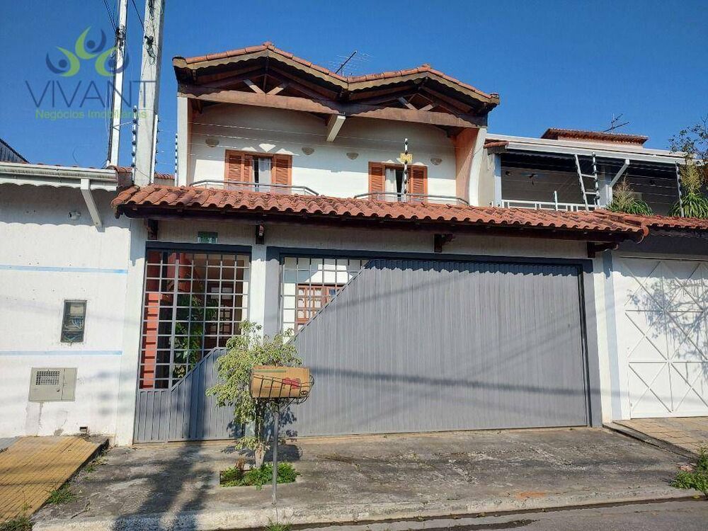Sobrado, 3 quartos, 251 m² - Foto 2