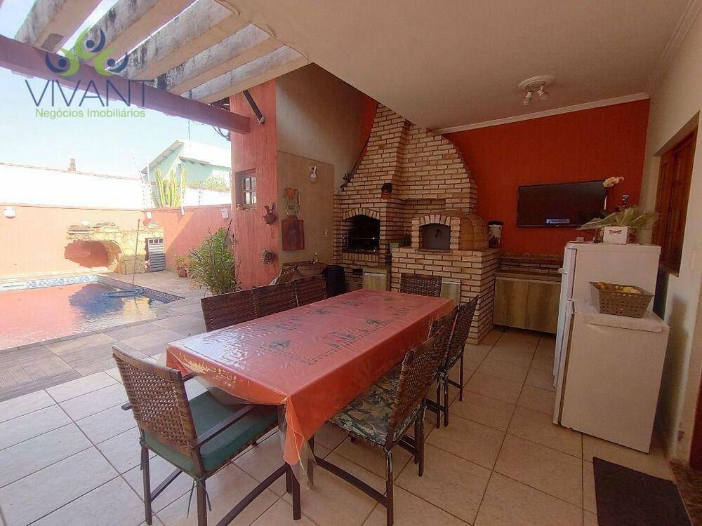 Sobrado, 3 quartos, 251 m² - Foto 4