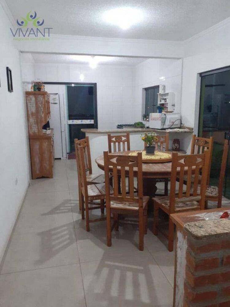 Sobrado, 3 quartos, 262 m² - Foto 1