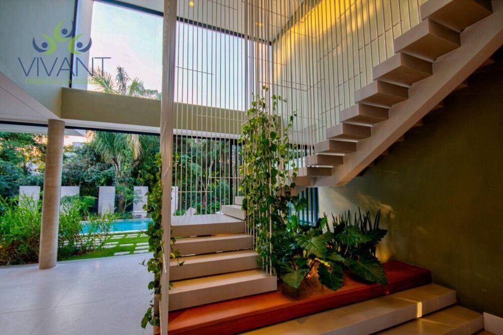 Sobrado, 9 quartos, 605 m² - Foto 6