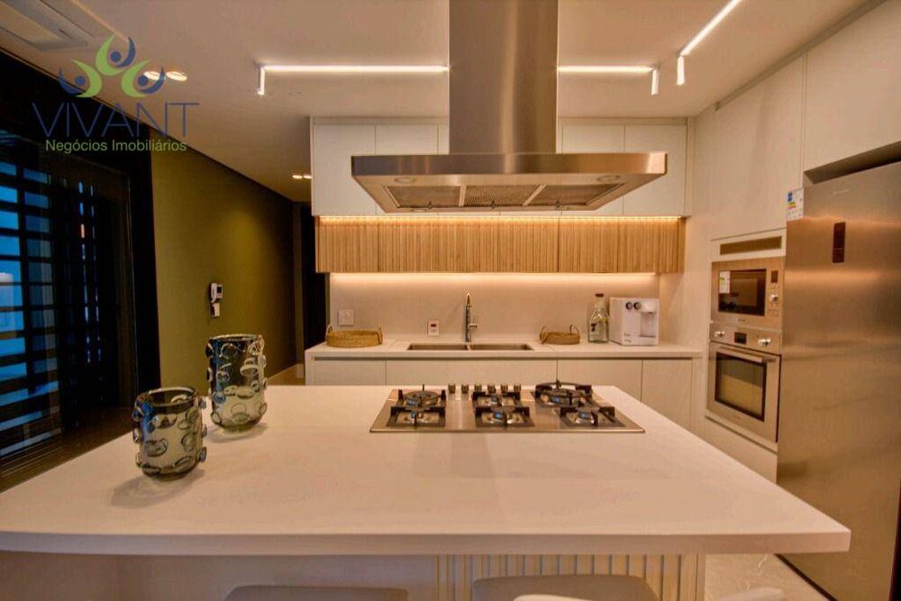 Sobrado, 9 quartos, 605 m² - Foto 3