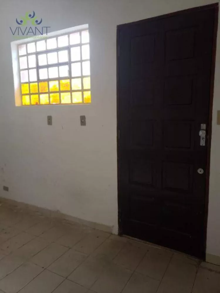 Sobrado à venda com 2 quartos, 227m² - Foto 6