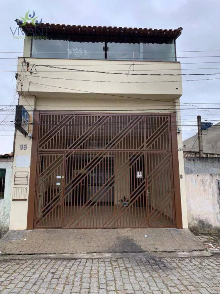 Sobrado à venda com 3 quartos, 130m² - Foto 1