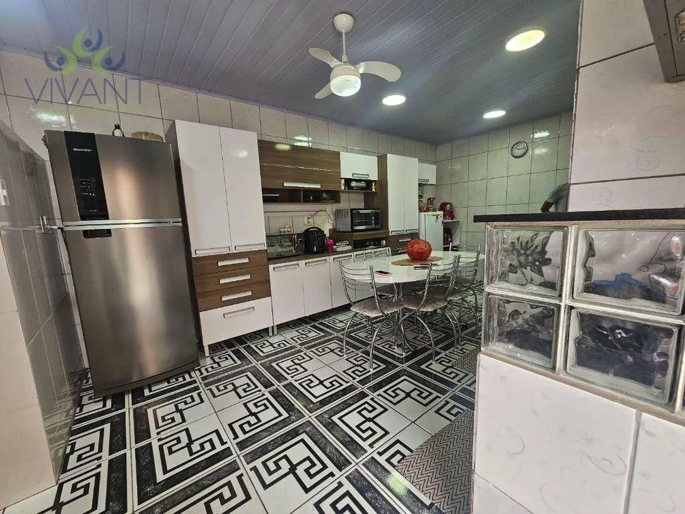 Sobrado, 3 quartos, 240 m² - Foto 7
