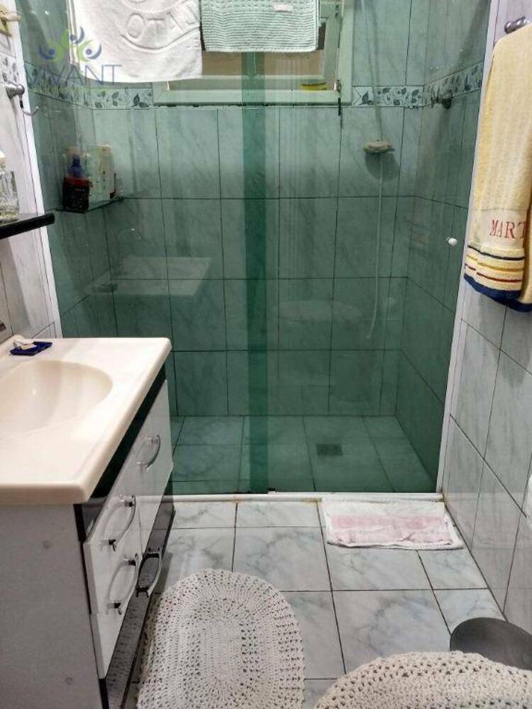 Sobrado à venda com 3 quartos, 248m² - Foto 2