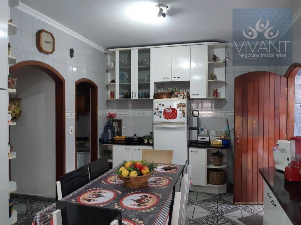 Sobrado, 3 quartos, 319 m² - Foto 5