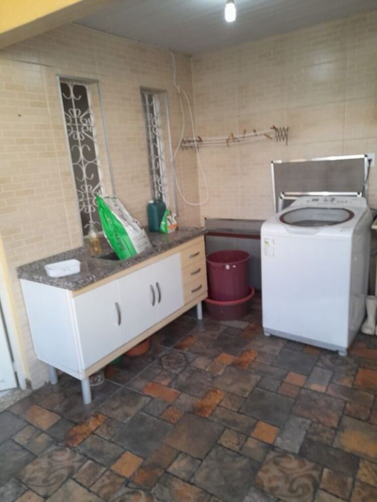 Sobrado, 3 quartos, 237 m² - Foto 2