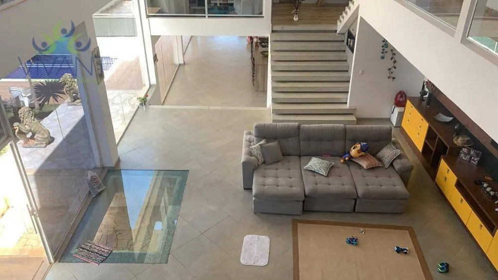 Sobrado, 7 quartos, 650 m² - Foto 9