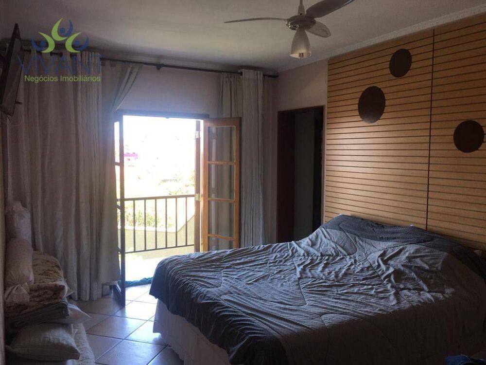 Sobrado à venda com 3 quartos, 260m² - Foto 4