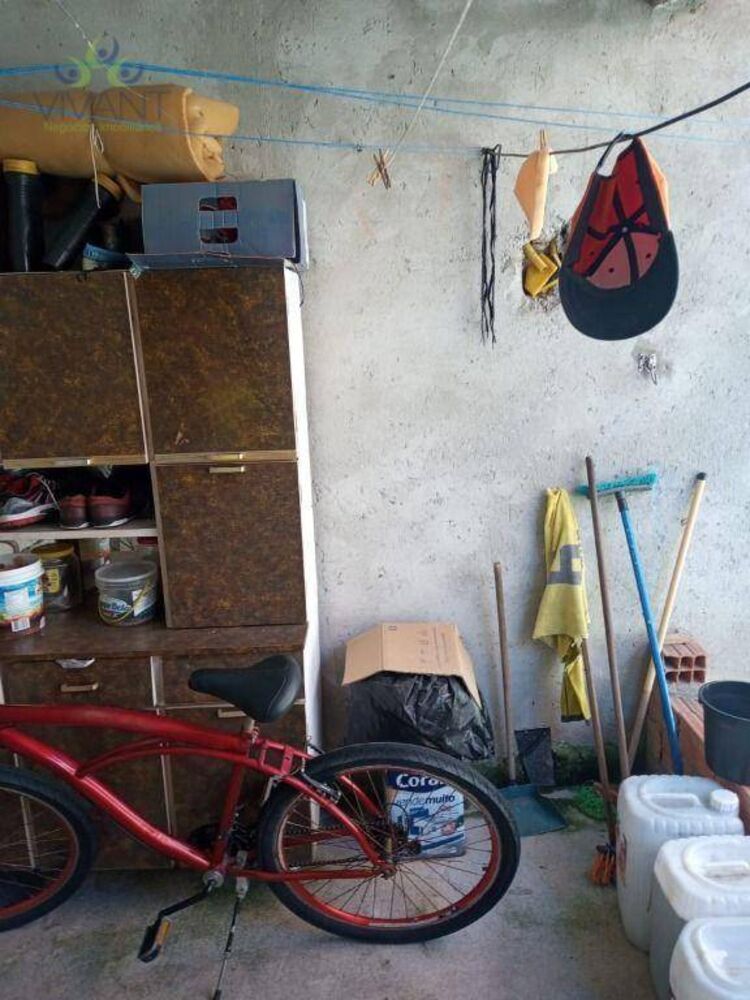 Sobrado à venda com 2 quartos, 189m² - Foto 2