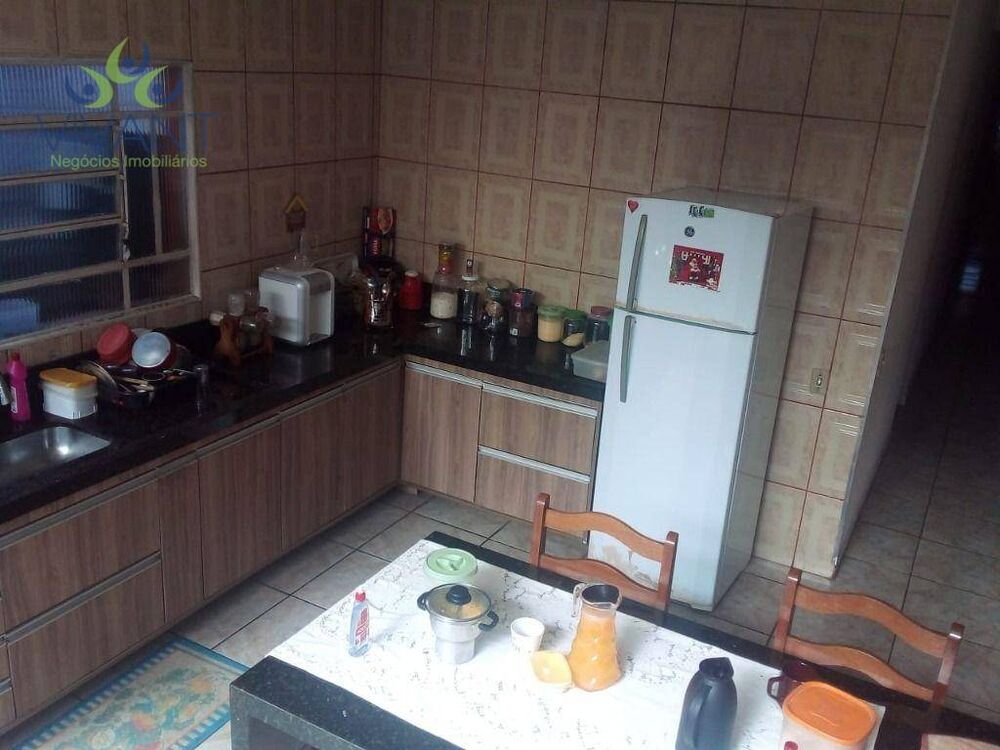 Casa à venda com 3 quartos, 110m² - Foto 6