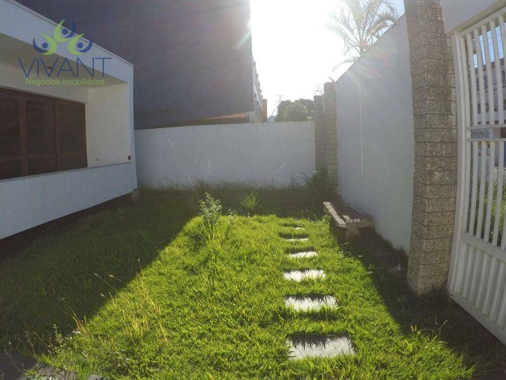 Casa, 3 quartos, 352 m² - Foto 1