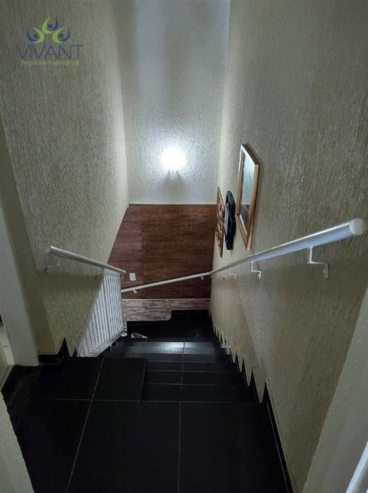 Sobrado à venda com 2 quartos, 178m² - Foto 5