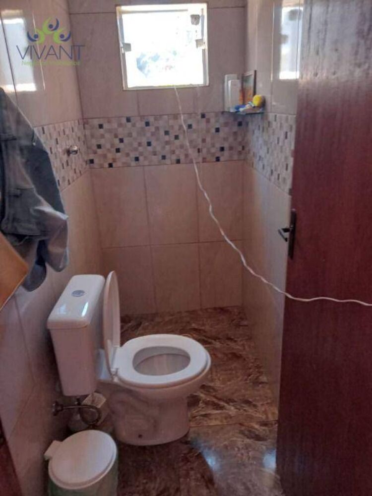 Sobrado, 5 quartos, 235 m² - Foto 2