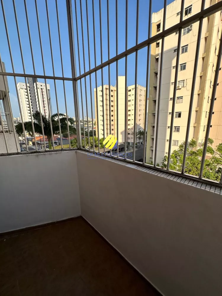 Apartamento à venda com 3 quartos, 119m² - Foto 3