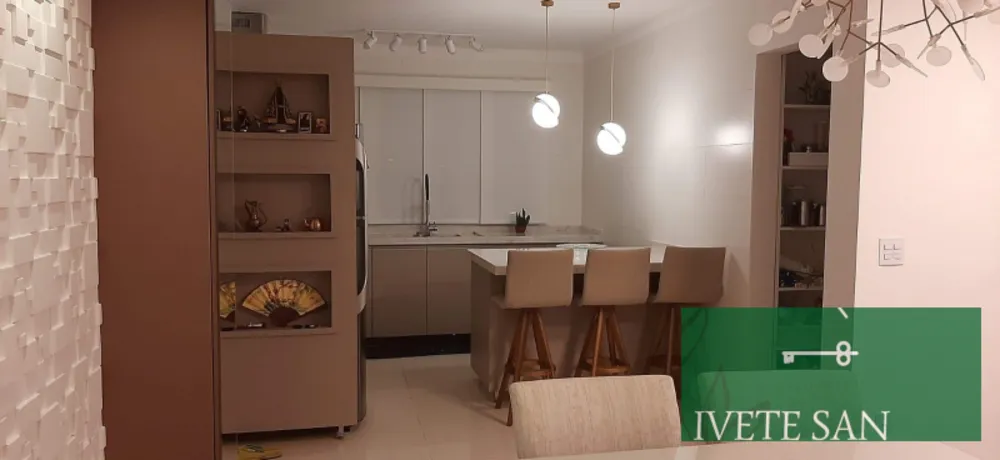 Casa, 3 quartos, 248 m² - Foto 4