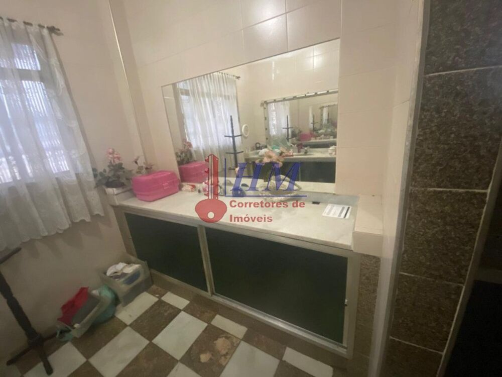 Casa, 4 quartos, 303 m² - Foto 42
