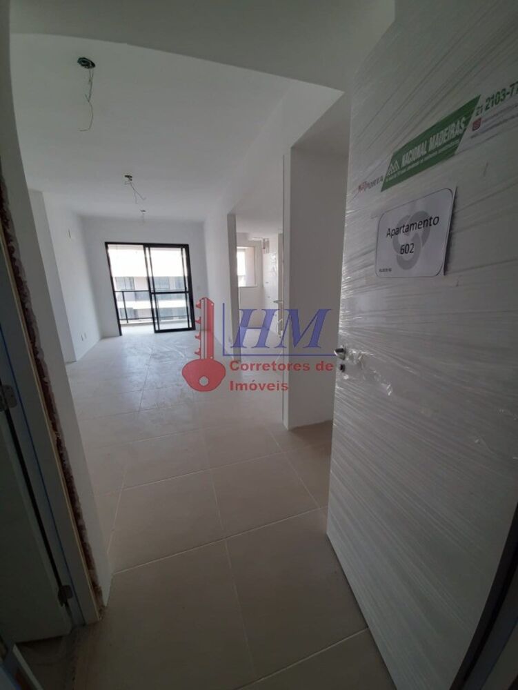 Apartamento à venda com 3 quartos, 89m² - Foto 2