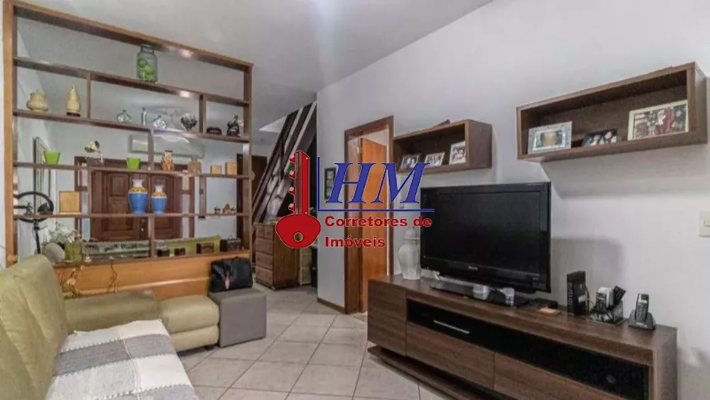 Casa à venda com 3 quartos, 241m² - Foto 13