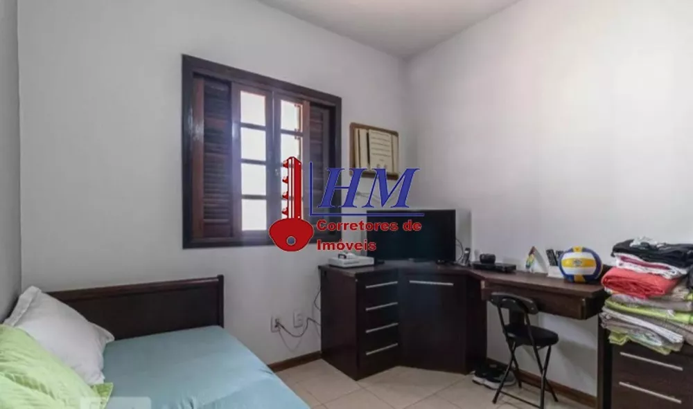 Casa à venda com 3 quartos, 241m² - Foto 23