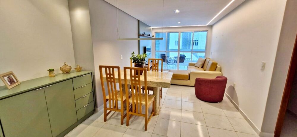 Apartamento à venda com 2 quartos, 90m² - Foto 1
