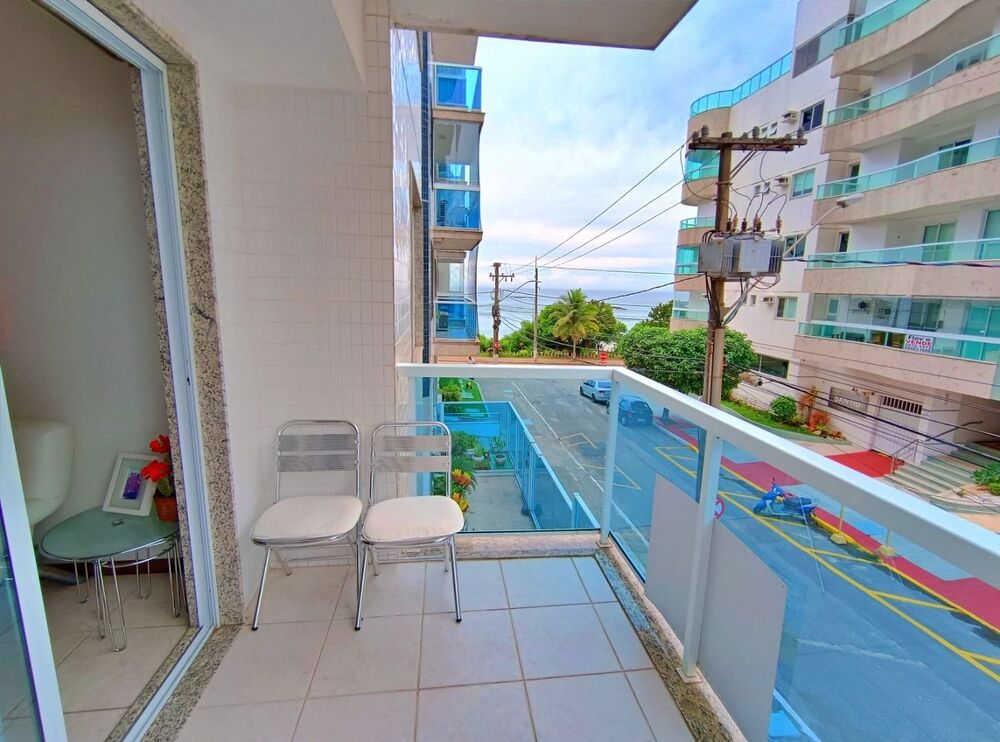 Apartamento à venda com 2 quartos, 70m² - Foto 2