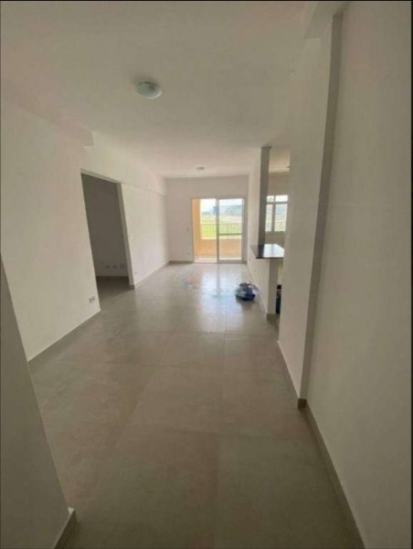 Apartamento para alugar com 2 quartos, 70m² - Foto 41