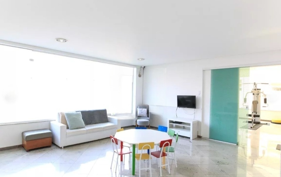 Apartamento para alugar com 3 quartos, 100m² - Foto 32