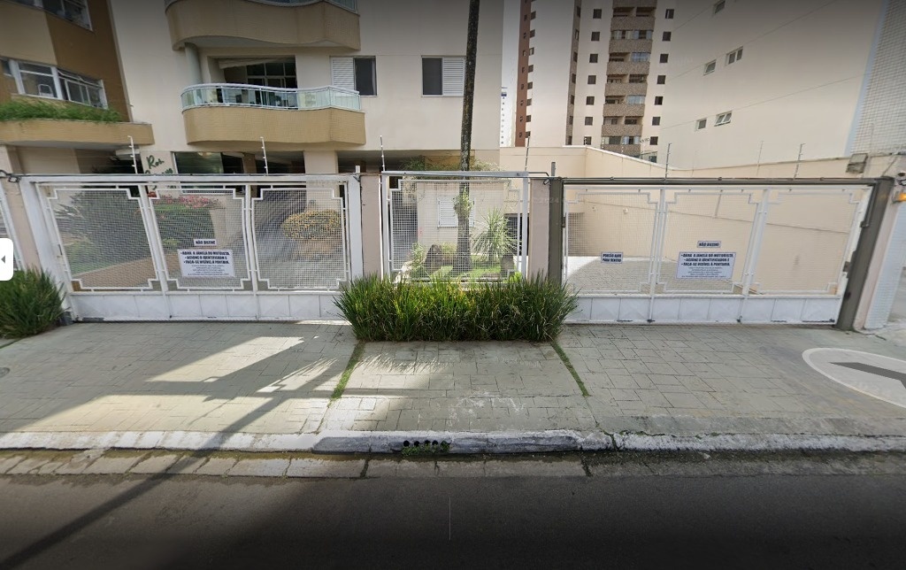 Apartamento para alugar com 3 quartos, 100m² - Foto 13