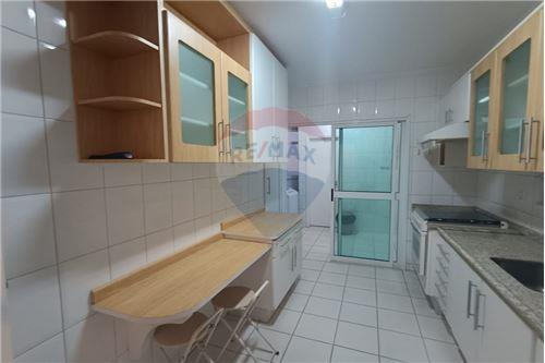 Apartamento para alugar com 3 quartos, 100m² - Foto 9