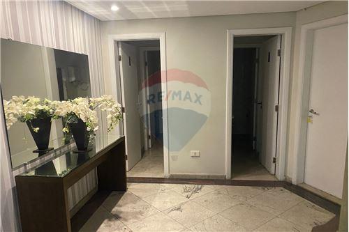 Apartamento para alugar com 3 quartos, 100m² - Foto 29